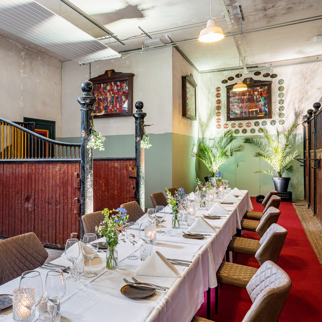 Decoratie huren feestdecoratie verhuur verlichting kaarsen kunstplanten